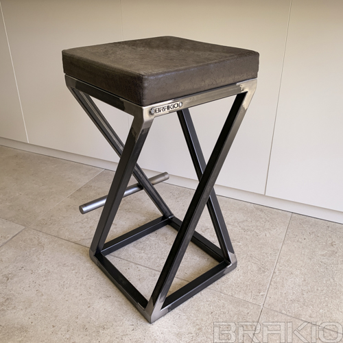 Tabouret acier
