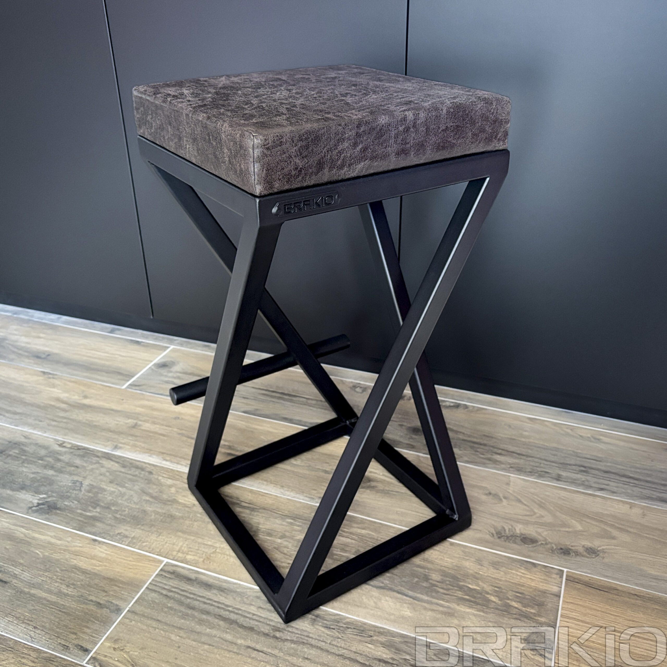 Tabouret de bar gris